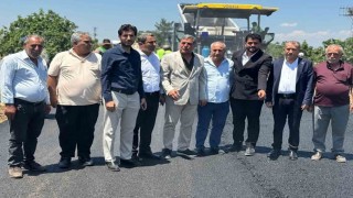 Yoğun yağış döneminde tahrip olan yollar asfaltlandı, vatandaşlar adak kurbanı kesti