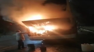 Yolcu otobüsünde yangın paniği