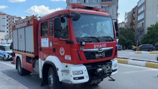 Yoldan çıkan otomobil tarlaya uçtu: 2 yaralı