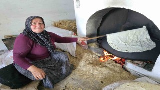 Yozgatın vazgeçilmez lezzeti yufka ekmek mesaisi başladı