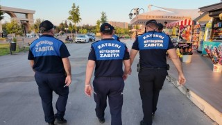 Zabıtanın Millet Bahçesindeki denetimleri devam ediyor