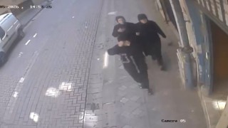 Zeytinburnunda hırsızlık yapan 3 şüpheli suçüstü yakalandı