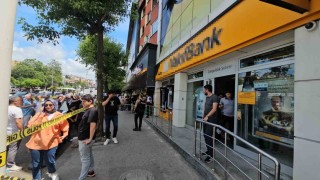 Zonguldakta evinin icradan satış ilanına konulmasına öfkelenerek silahla ateş açan şahıs tutuklandı