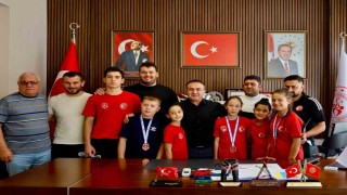 10 bin sporcunun yarıştığı Türkiye şampiyonasında Bilecikli güreşçilerden büyük başarı