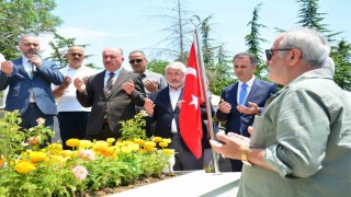 15 Temmuz şehidi Ali Karslı kabri başında dualarla anıldı