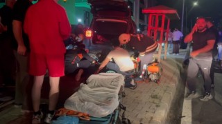 16 yaşındaki motosiklet sürücüsü aracın altında sıkıştı: Ekipler seferber oldu
