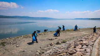 200 personel ve 23 araç sahadaydı: SASKİden Sapanca Gölü havzasında dev temizlik