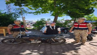 3 ay önce çalınan motosiklet sahibine teslim edildi