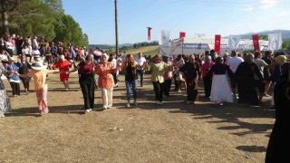 313 yıllık Karadede Panayırına binlerce kişi akın etti