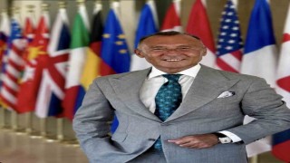 40 yıllık eğitimci Dr. Talip Emiroğlunun üniversite adaylarına mesajı