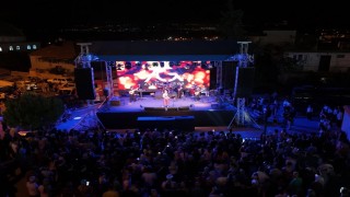 48. Honaz Kiraz Festivali muhteşem konserle final yaptı