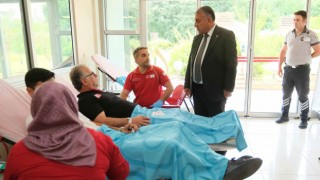 Adana Büyükşehir Belediyesi Personelinden Kan Bağışına Destek