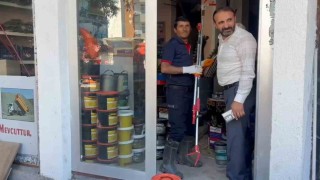 Adilcevazda iş yerine giren yılan ekipleri harekete geçirdi