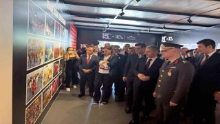 Afyonkarahisarda 15 Temmuz Anma ve Dijital Deneyim Merkezi hizmete açıldı