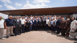 AK Parti Kayseri Teşkilatı, görevdeki 500. gününü istişare toplantısıyla taçlandırdı