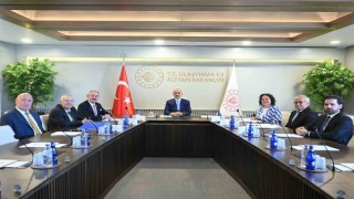AK Partili başkanlar, Ulaştırma ve Altyapı Bakanı Uraloğlu ile görüşüldü