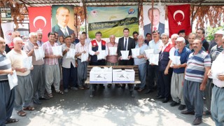 Akdeniz'de Çiftçilere 120 Paket Zirai İlaç Desteği Verildi