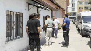 Aksarayda bir kişi arkadaşı tarafından evinde ölü bulundu