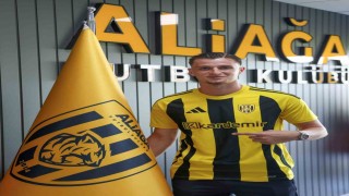 Aliağa FK‘da bir imza, iki veda
