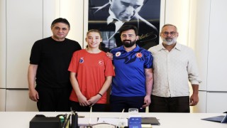 Aliağalı taekwondocu Merve Nisa Mızrak, Türkiyeyi temsil edecek