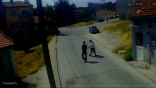 Altından gözlüğe kadar 310 bin TLlik hırsızlık yapan 2 şüpheli yakalandı