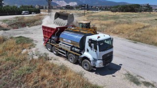 Altyapısı tamamlanan yollar asfaltlanıyor