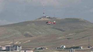Ambulans helikopter kalp hastası için havalandı
