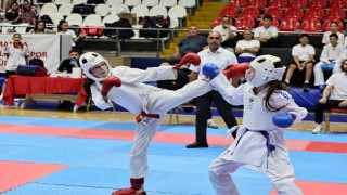 ANALİGde karate heyecanı Manisada başladı