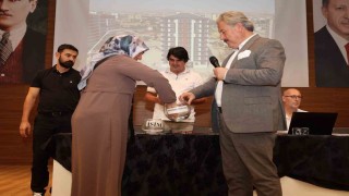 Anbar mahallesindeki kentsel dönüşüm daireleri, kura ile sahiplerini buldu