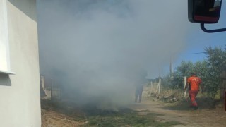 Anız ateşi felakete dönüşmeden söndürüldü