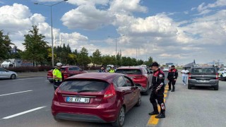 Ankarada NATO Zirvesi kapsamında asayiş ve trafik denetimleri tüm hızıyla devam ediyor