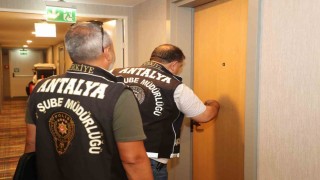 Antalyada günübirlik konaklama yerleri ve araç kiralama firmalarına eş zamanlı denetim