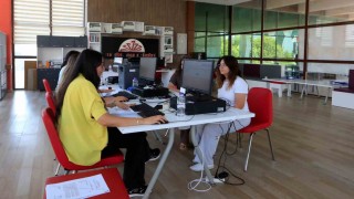 Antalyanın 5 yıldızlı otelleri aratmayan yurtlarında tatil için rekor başvuru