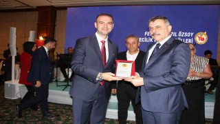 Aras Elektrike teşekkür plaketi