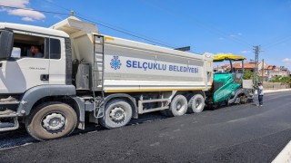 Asfalt sezonunda Selçuklunun yol konforu artmaya devam ediyor