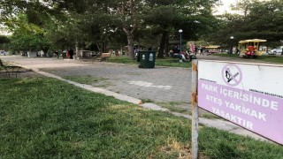 Atatürk Parkında mangal yasağı deliniyor, vatandaş tepkili