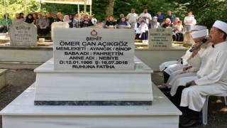 Ayancıklı 15 Temmuz şehidi kabri başında anıldı