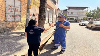 Aydın Büyükşehir ve ASKİ personellerine sıcak havada su desteği