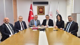 Aydının spor yatırımları için imzalar atıldı