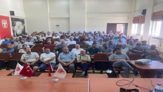 Aydınlı çiftçilere bitki koruma eğitimi