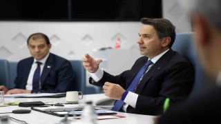 Bakan Bayraktar, Azerbaycan Enerji Bakanı Şahbazov ile elektrik iş birliğini görüştü