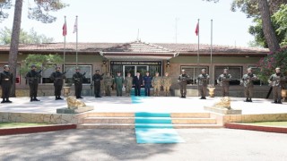 Bakan Güler, 9uncu Mekanize Piyade Tümen Komutanlığını ziyaret etti
