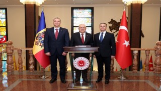 Bakan Güler, Moldova Başbakan Yardımcısı Osmochescu ile görüştü