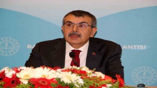 Bakan Tekin: Özel okullarda öğretmenlerin ortalama maaşı 40 bin lira