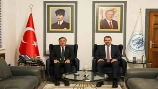 Bakan Yardımcısı Ayhandan Erzincan Valiliğine ziyaret