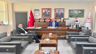 Başkan Aküzüm, sağlık çalışanlarının sorunlarını İl Sağlık Müdürü Asiltürke iletti
