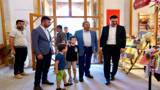 Başkan Bozkurt, Tarihi Yusuf Paşa Bedesteninde incelemelerde bulundu