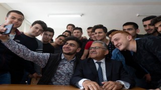 Başkan Büyükkılıçtan üniversite adaylarına güven veren davet: Aradığınız her şey Kayseride