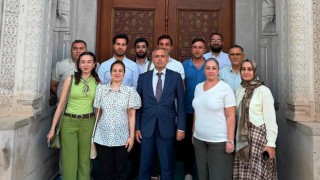 Başkan Çenet, Mahalle Muhtarları ve İnşaat Mühendislerini Ağırladı