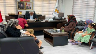 Başkan Hallaç, Halk Buluşmalarında vatandaşların taleplerini dinledi
